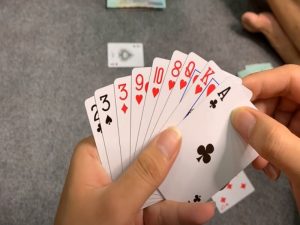 Anh em có thể tham khảo những thuật ngữ khi chơi bài phỏm hiện nay